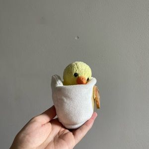 Original TY Beanie Baby. Eggbert the Chick